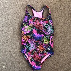 TYR 4t swim suit